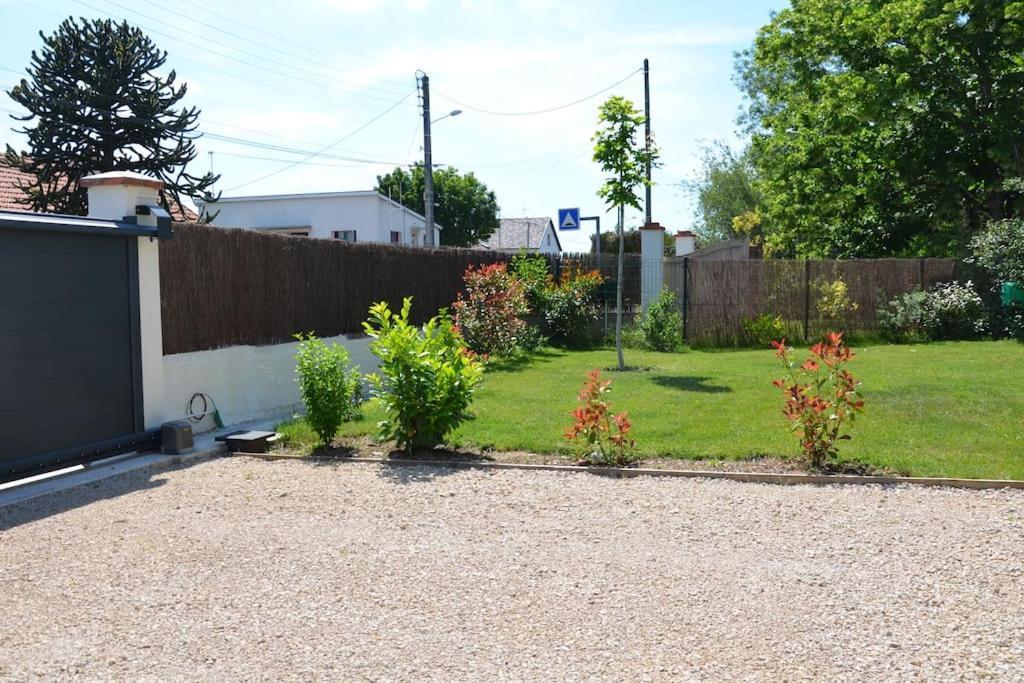 La Maison Des Cordelles Saint-Denis-en-Val Extérieur photo